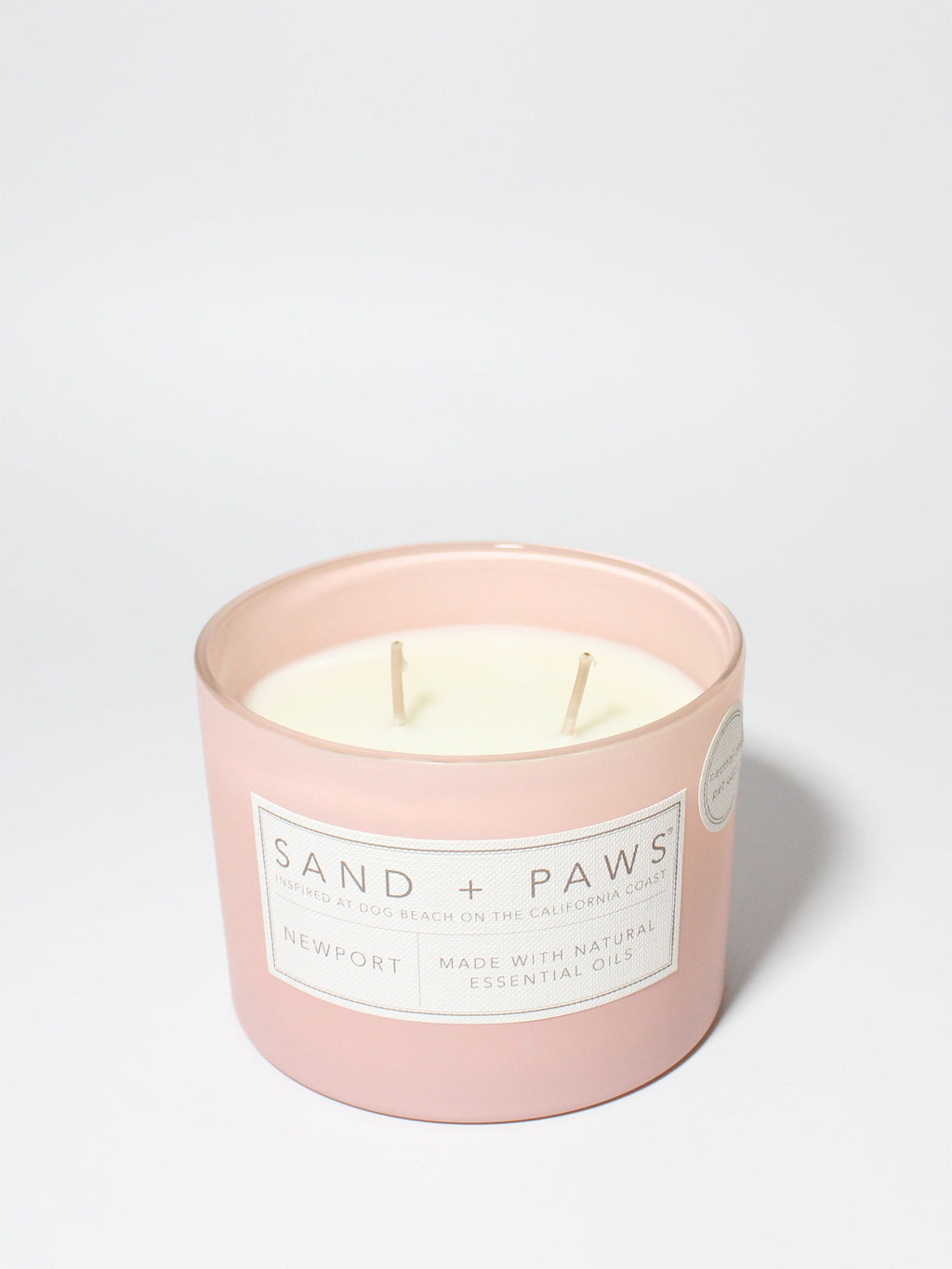 Cozy Sand + Paws Newport 12 oz scented candle