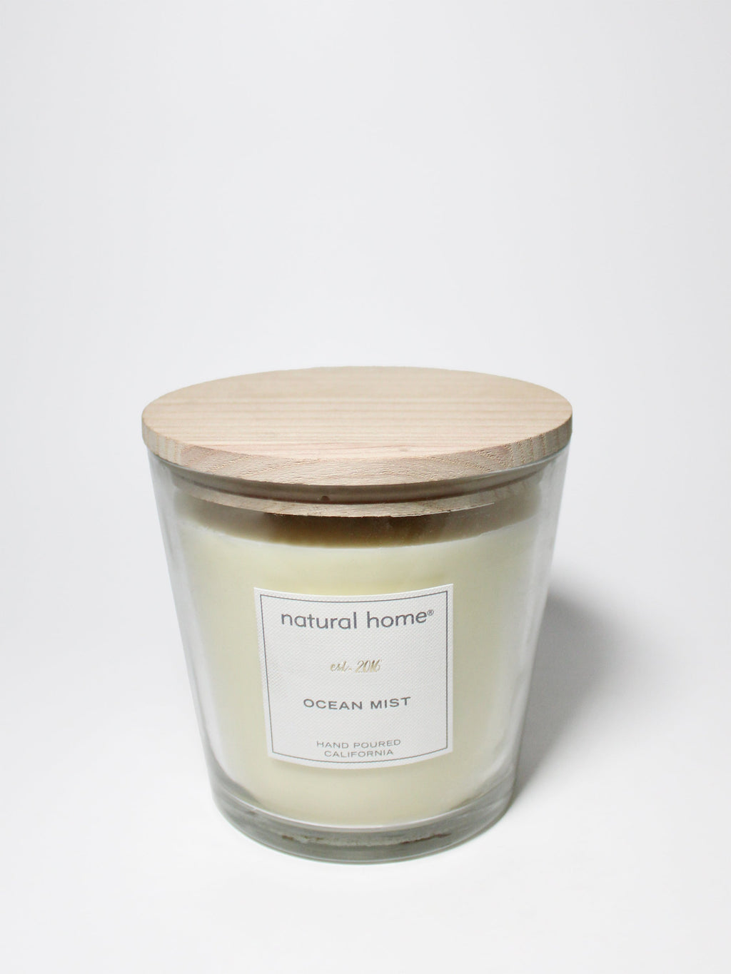Cozy Ocean Mist Natural Home 31 oz scented candle