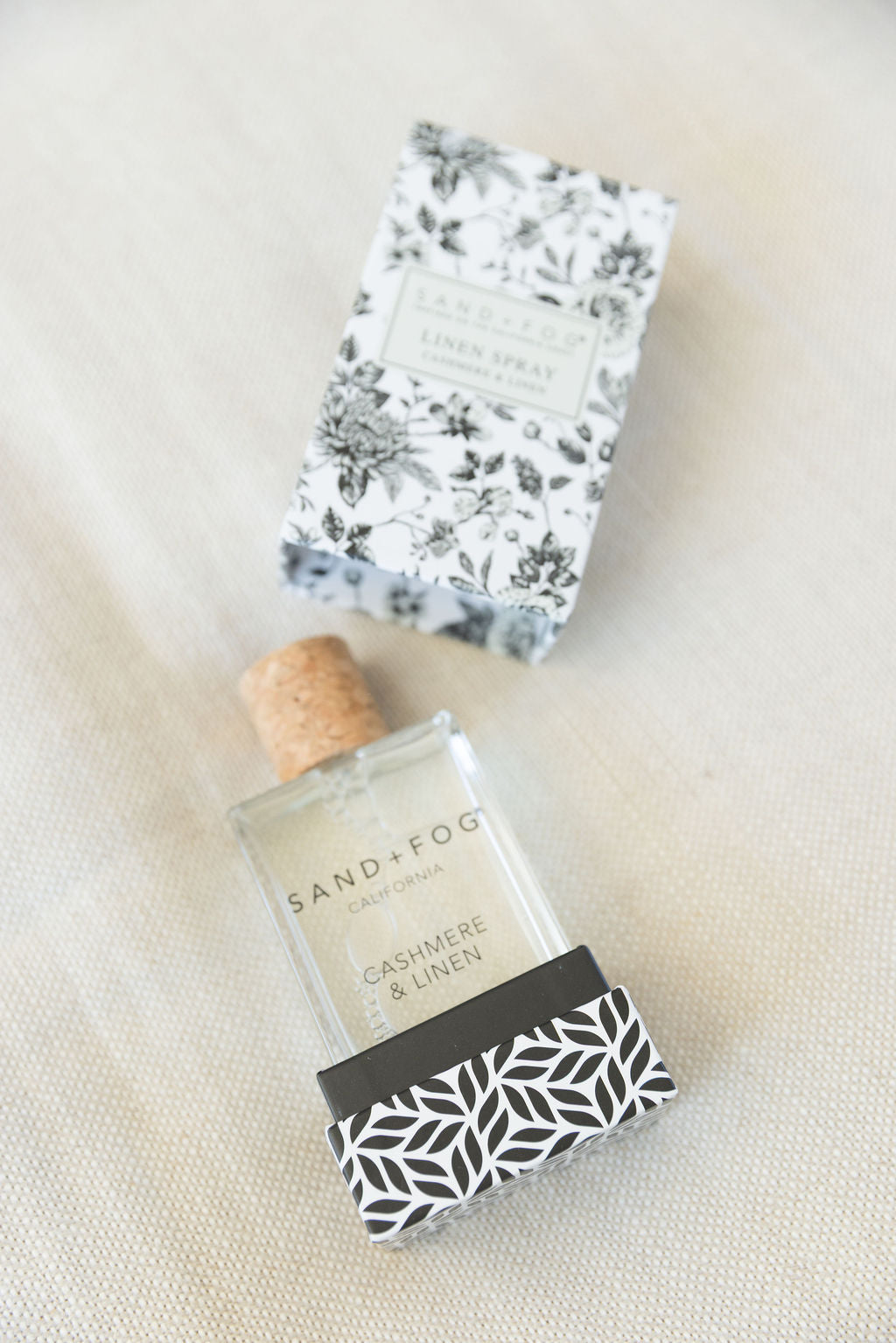 Signature Cashmere & Linen 95ml Linen Spray